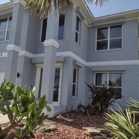 Beach / Pool / Hot Tub / Game Room / Firepit/ Sleeps 10