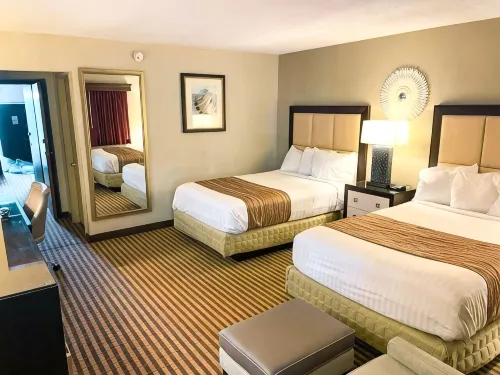 Eleven Boutique Hotel LLC - parking