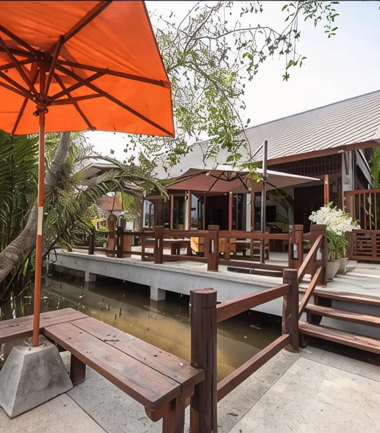 Baan Sainum