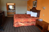Royal Inn Greenville - parking