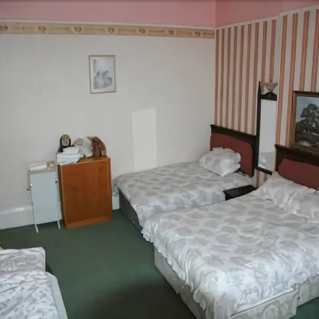 Eglinton Guest House
