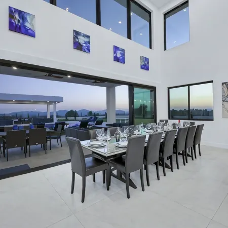 # 1 Vacation Rental in California for Large Groups