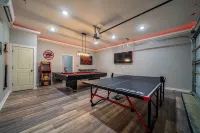 Lakefront with game room & kayaks! Sleeps 12! - 4-Star