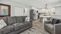 NEW! 3 bed, 1.5 Bath, Games, WIFI