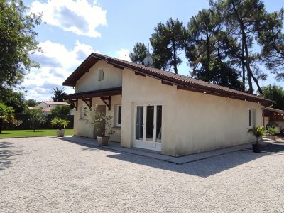 Villa Teny Classée Piscine chauffée Bassin d'Arcachon 5 CH 12 Pers.