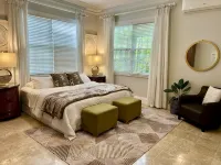 A luxurious beachfront villa with private beach on a calm lagoon. Montego Bay JA Hotel di 