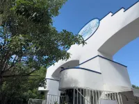 Stunning Sky Deck/Ferry & Beach 2Min/Pool/Sleeps 5-16/24-7 Security/Garden Patio - Bungalow