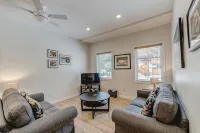 The Cedar - Downtown, walking distance to all the shops and restaurants! - de charme