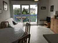 PORT CROUESTY apartment with pool 아르종 호텔
