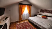 Locanda Colle Cerqueto - Farmhouses