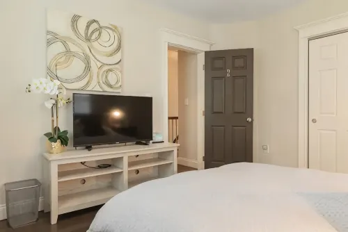 Spacious Modern Luxury Duplex Near Boston & Cambridge - Free Parking - 3-Star