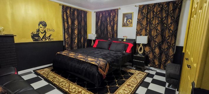 Rock N Roll Hotels in Sandusky