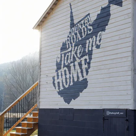 Charming restored barn with 2 bedrooms, 2 baths in beautiful WV mountains