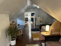 Cosy Boho 3rd Floor Studio in Heart of Covington, 5 Minute Walk to Wedding Venue - Huoneistot