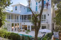 5⭐️ home w/CARR HOUSE!PVT POOL!DUNE BUGGY!6 Seater GOLF CART!5 min walk 2 beach! - Wifi