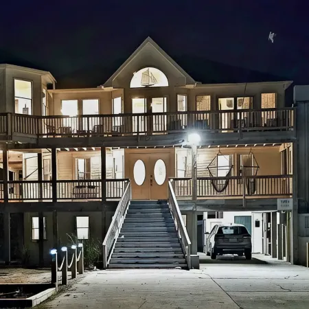 7 Bed 5 Bath Newly Renovated Beach Getaway only 500 feet to the Beach