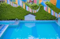 Busy Bee Resort, Pokhara - Infinity Pools