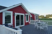 New Barn Apartment on 55 acres/waterfront - Wifi