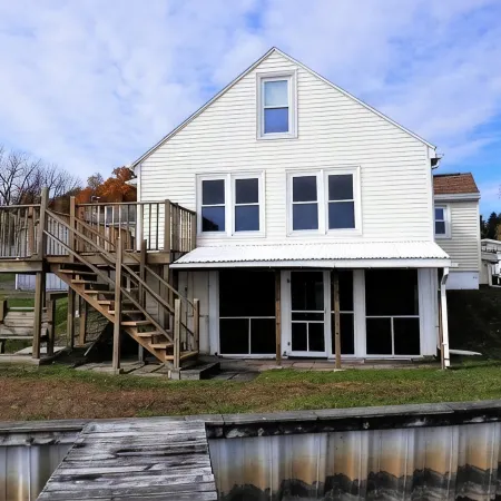 The Cape: Waterfront Home on Cayuga Lake