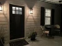 Charming & Quaint - Fully Restored Historic Cottage at Camellia Cottages - Boutique