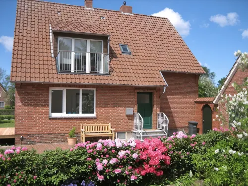 Wattkante Burhave, Apartment Ebbe & Flut: Danish stove, 70 sqm, near the beach - Wifi