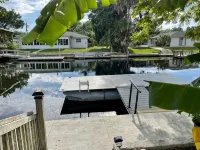 Remodeled Crystal River Waterfront Home with Heated Pool - Swimmingpools