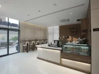 Azara Hotel Hotels near Al Rawdah