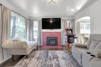 Charming 3-bedroom house in wonderful Eugene close to Campus - 4성급