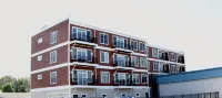 Beach Condo downtown St. Joseph Waterfront District. Five Stars!! - 4-Star