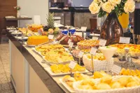 Lagoon Prime Hotel - فطور