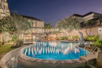 Puri Indah Hotel & Conventions - bar