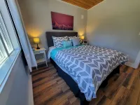 Meadow View Guest House, covered parking and only 10 minutes from ski hill - 온천