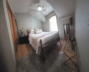 Prime Location in the Heart of it All on Washington Ave - 3-Star