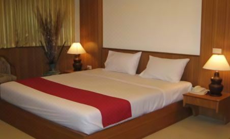 Hotel Prompiman - Housity