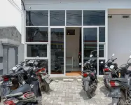 RedDoorz Near Tamansari Shopping Center Salatiga Hotels in Sidorejo
