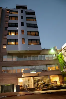 Regency Golf - Hotel Urbano Hôtels à : 