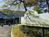 Le Regina Hôtel Restaurant Отели в г. Эсдан-Л'Абе