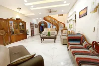 Metropolitan Serviced Villa