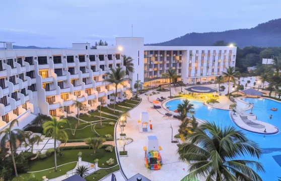 哈里斯海濱度假酒店