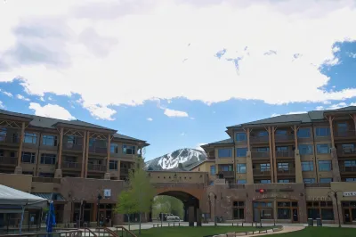 Fully Equipped in the Heart of Canyons Village