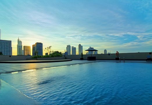 3. 로열 쿠닝안 호..