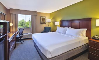 Spark by Hilton Germantown Washington DC North