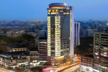คราวน์พลาซ่า Dhaka Gulshan บาย IHG