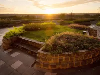 Fame Hall Garden Hotel