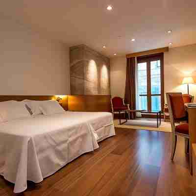 Gran Hotel la Perla Rooms