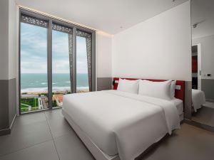 Wink Hotel Tuy Hoa Beach