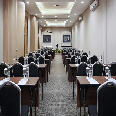 Meeting Rooms