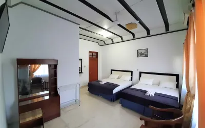 Hotel Restu Hotels in Tahunan