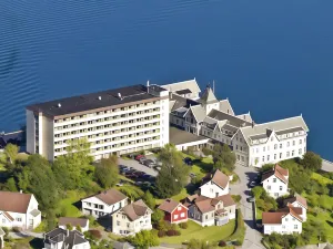 Kviknes Hotel