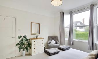 Stunning 2-Bed Apartment in Tunbridge Wells